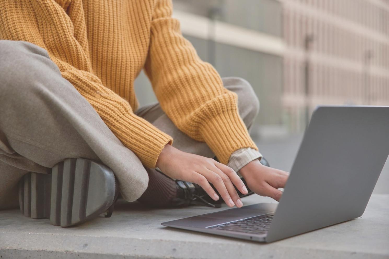 Apprentissage des finances personnelles dans un environnement collaboratif