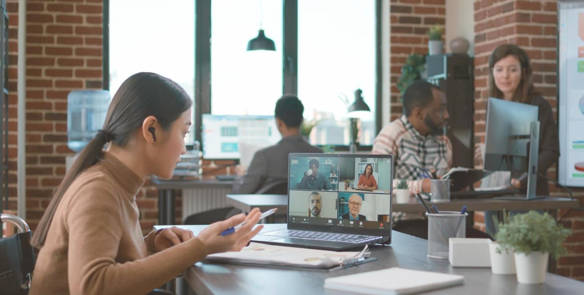 Séance de formation en gestion budgétaire avec participants